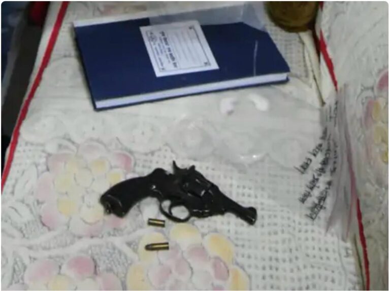 सपा के पूर्व नगर अध्यक्ष ने लाइसेंसी रिवाल्वर से गोली मारकर की खुदकुशी