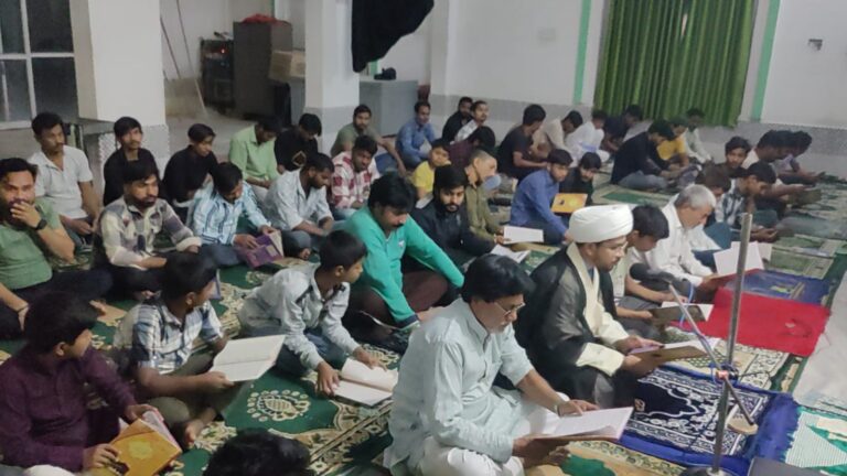 शब-ए-कद्र में रात भर मस्जिदों में अदा हुई नमाज