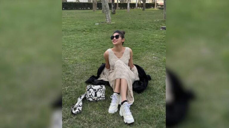 मौनी रॉय ने सफ़ेद क्रोशिया ड्रेस में समर चिक वाइब्स का लुत्फ़ उठाया