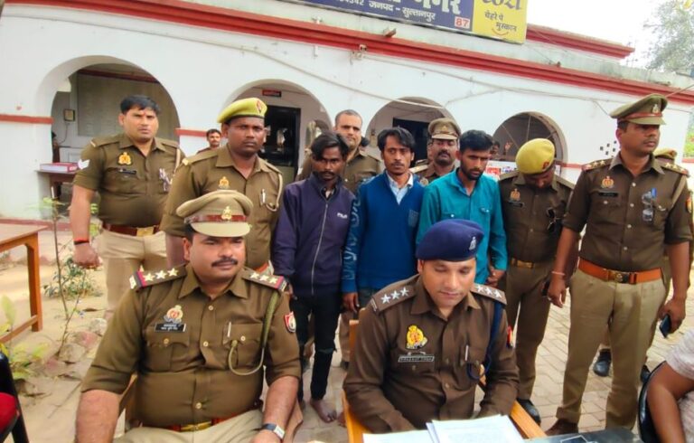 एसपी के निर्देश पर पुलिस की बड़ी कार्रवाई, तीन शातिर चोर गिरफ्तार