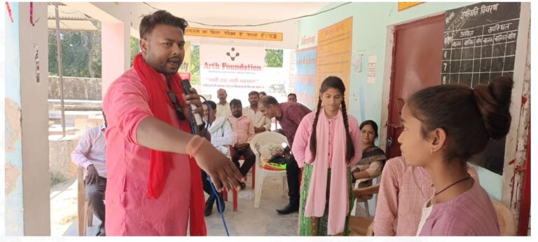 अकरहदू गांव में मनाया गया महिला एवं किशोरी स्वास्थ्य – कार्यक्रम