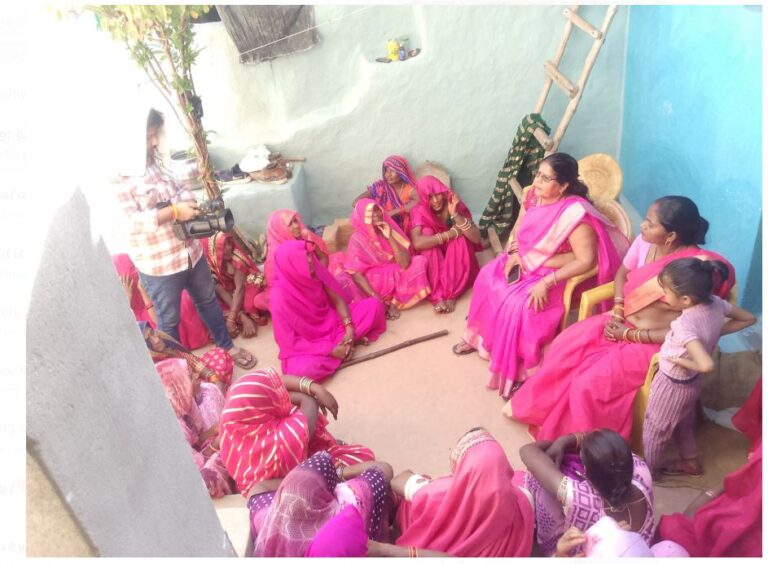 गुलाबी गैंग कमाण्डर ने महिला सशक्तिकरण की मजबूती पर पर दिया जोर