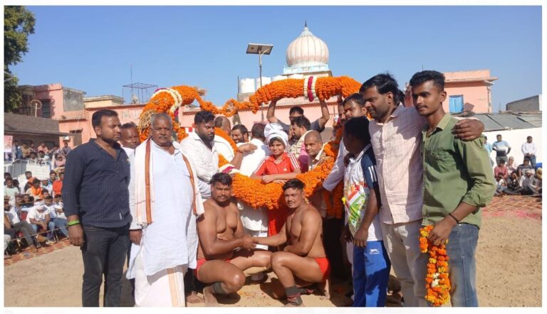 रामनगरी अयोध्या में राज्य स्तरीय विराट दंगल का आयोजन