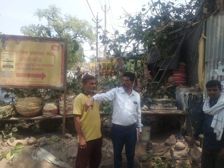 विद्युत व्यवस्था की निर्बाध आपूर्ति के लिए अवर अभियंता कर रहे मशक्कत