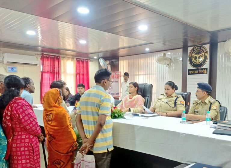 जनपद की चारों तहसीलों में आयोजित हुआ संपूर्ण समाधान दिवस