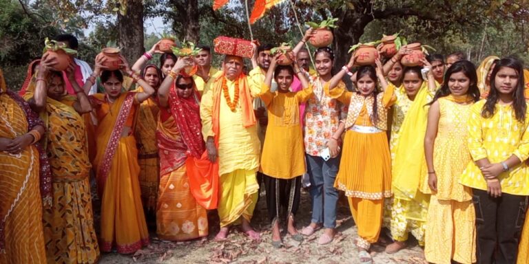 बलदीराय में भव्य कलश शोभा यात्रा, गूंजे जयकारे और मंगल गीत