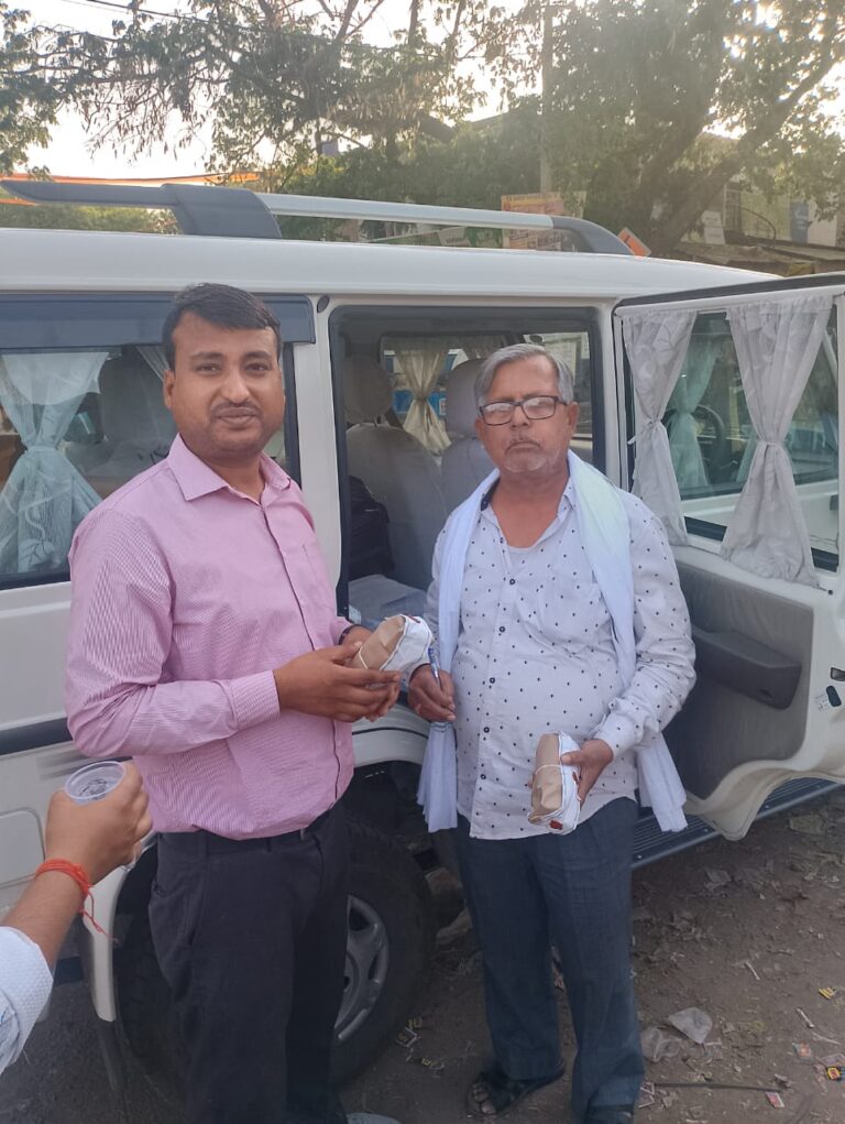 बिना बिल के बिक रहा था केसर पान मसाला