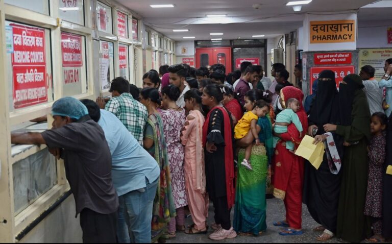 लखनऊ: सरकारी अस्पतालों में आज ओपीडी सेवाओं की विशेष व्यवस्था