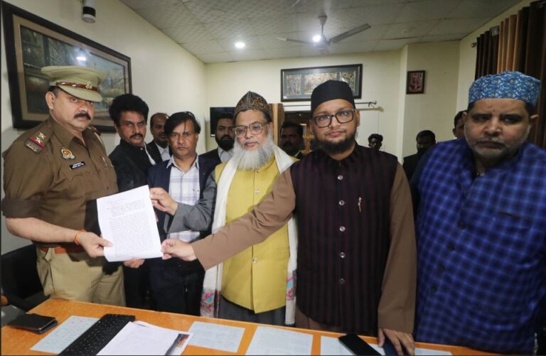 KGMU में मजार विवाद फिर भड़का : कुलपति के खिलाफ एफआईआर की मांग, बाबर ने दी तहरीर