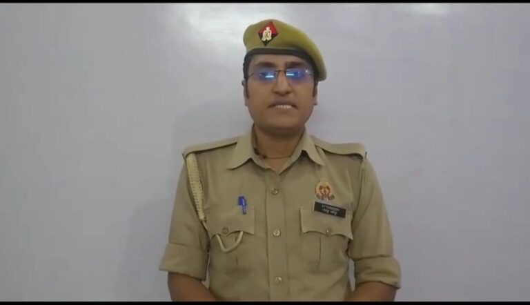 Lucknow हर सिपाही से 2000 की वसूली, आईपीएस चला रहे ‘गैंग, कांस्टेबल के वीडियो से खलबली